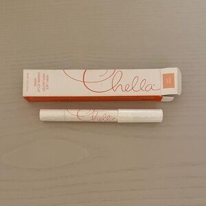 Chella Ivory Lace Highlighter Pencil